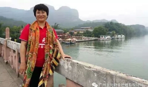 水上丹霞，给我来一张.jpg