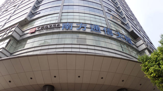 22大堂外天花板定期清洗.jpg